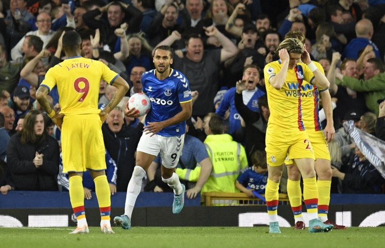 ލަމްޕާޑް އެވަޓަން ސަލާމަތް ކޮށްދީފި