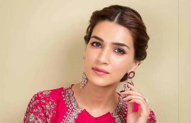 ކްރިތީ ވިޔަފާރިއެއް ފަށަނީ