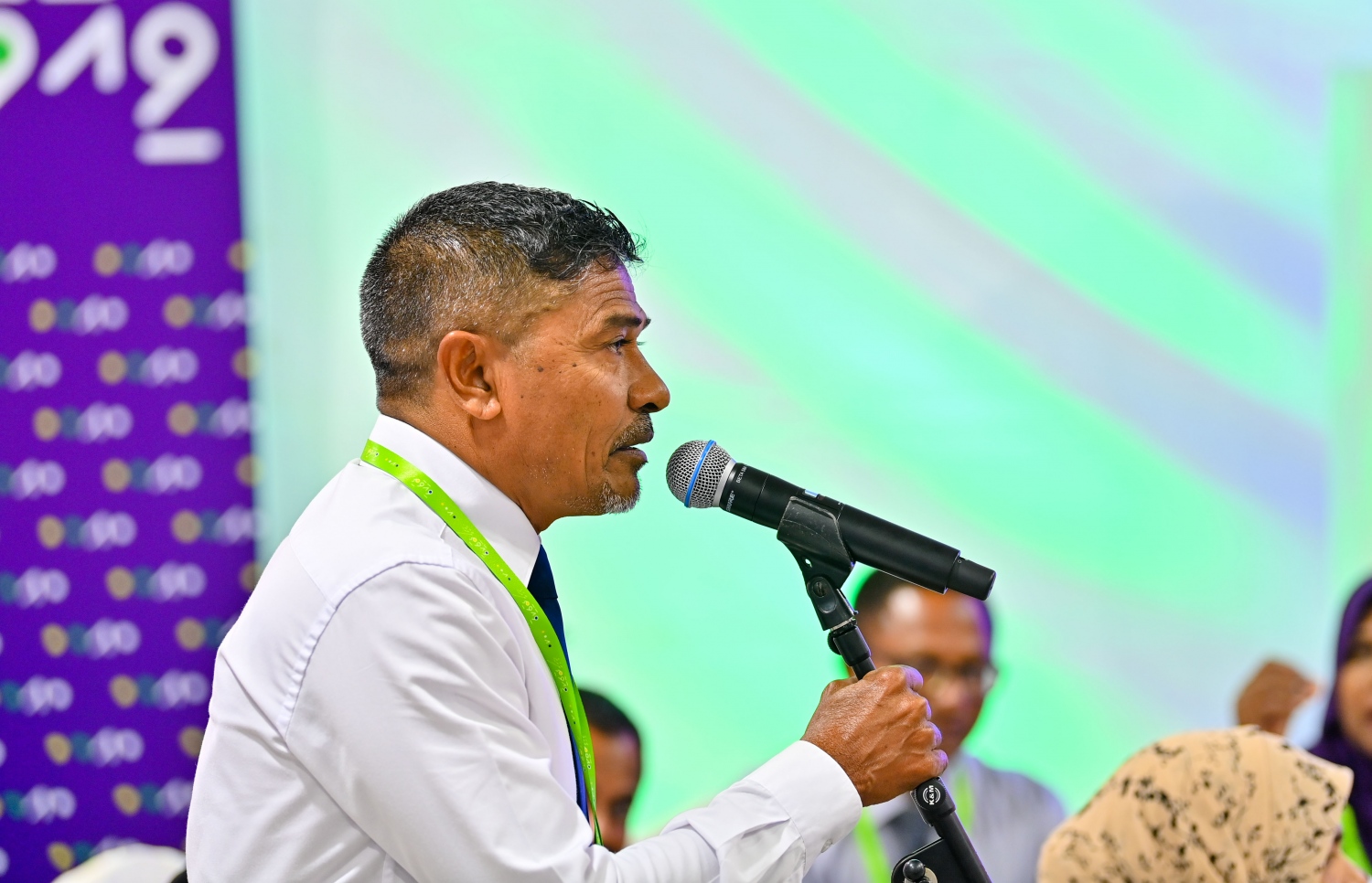 ކޮންފަރެންސްގައި އީސަ ވާހަކަ ދައްކަވަނީ: ލޭންޑް ޔޫސް ޕްލޭން ލަސްވުމުގައި އޭނާ ދެއްކެވީ ހައުސިން މިނިސްޓަރުގެ ގޯސްތައް. -- ފޮޓޯ | ރައީސް އޮފީސް