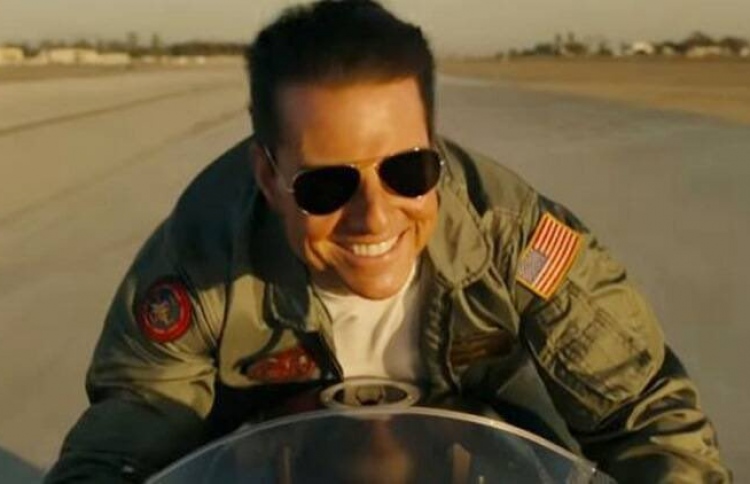 ޓޮމް ކްރޫޒްގެ ފިލްމަކަށް އެއް ބިލިއަން ޑޮލަރު