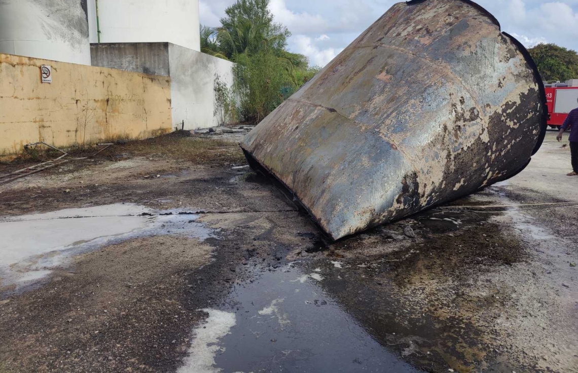 ތެޔޮ ހުސްކުރި ޓޭންކެއްގައި ރޯވެ އެކަކު ސީރިއަސް