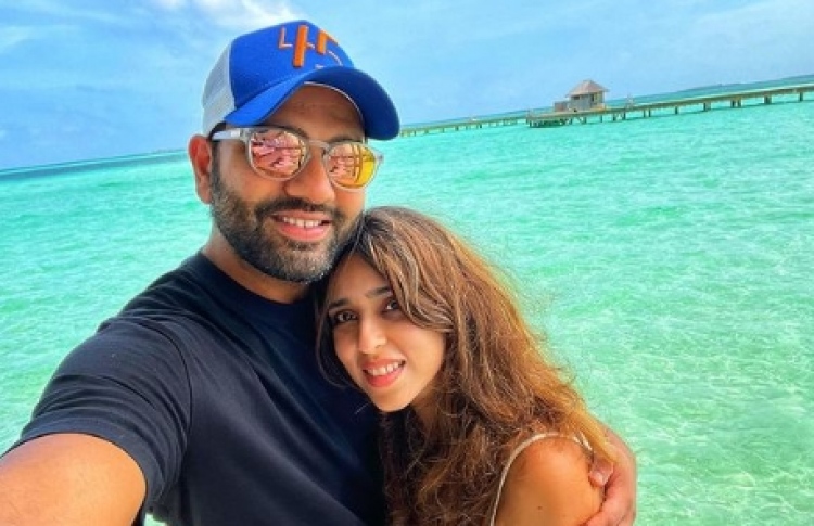 ކްރިކެޓް ތަރި ރޯހިތު ރާއްޖޭގައި، ރެއަކަށް ބައިލައްކަ