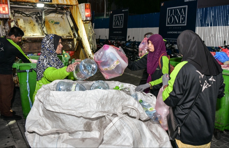 ކުނި ވަކިކުރުން ގުޅިފައި އޮތީ ބިޔަ މަޝްރޫއަކާ: އޭޑީބީ