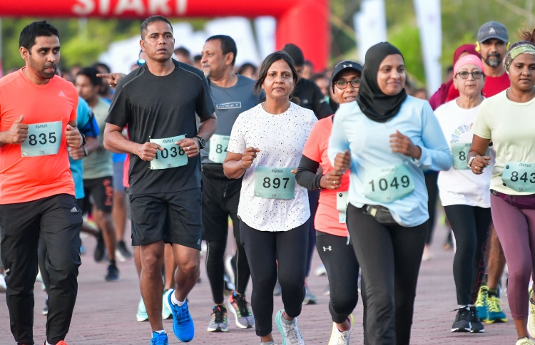 ފަޒްނާ ވިދާޅުވީ ރޭގަނޑު ޖަލްސާތަކާއި ކެއުން ހުއްޓާލަން