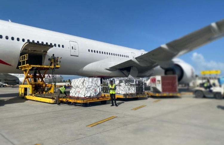 ލައްކައަކަށް ވުރެ ގިނަ ޑޯޒްގެ ކޮވިޑް ވެކްސިން ހަދިޔާކޮށްފި