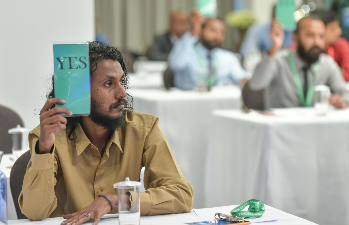 އެފްއޭއެމްގެ އަހަރީ ކޮންގްރެސްގައި ބައިވެރިވި ބައެއް މެމްބަރު ކްލަބްތަކުން ވޯޓު ދެނީ.--- ފޮޓޯ: ނިޝާން އަލީ/މިހާރު