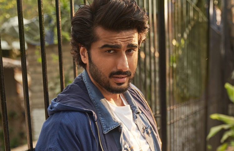 އަރްޖުން ކަޕޫރު.