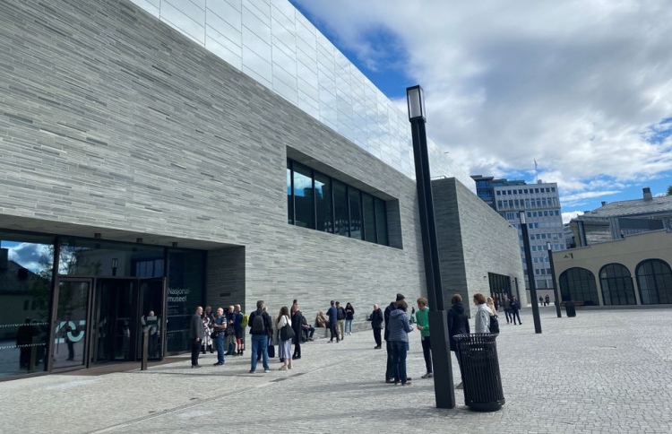 ނޯވޭގެ އަގުބޮޑު ނޭޝަނަލް އާޓް މިއުޒިއަމް ހުޅުވަނީ