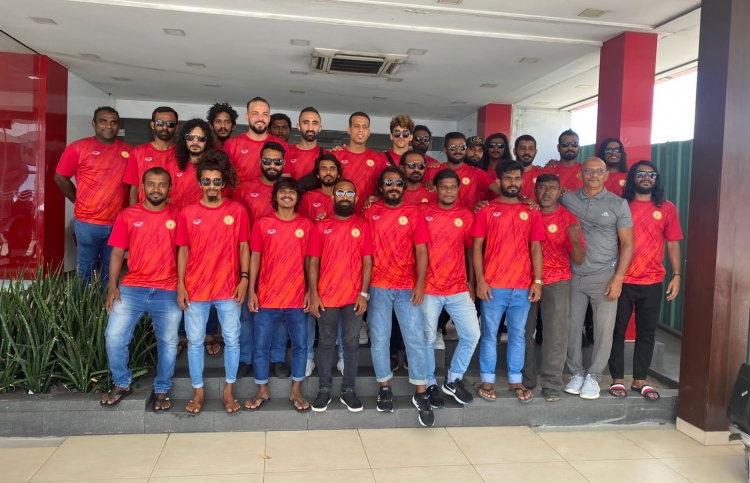 ވިކްޓަރީން ހިންނަވަރުގައި ކޭމްޕް ކޮށްފި