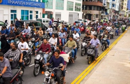 A large number of youths took to the street on Saturday afternoon to voice their support to Islamic prophet -- Facebook Photo: Aishath Shizny