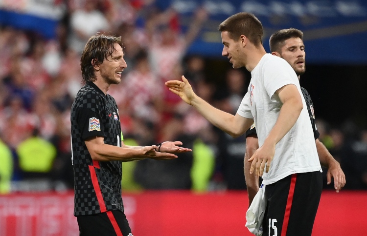 ކްރޮއޭޝިއާގެ މޮޑްރިޗް، ފްރާންސަށް މިފަހަރު ދެރަ ދީފި