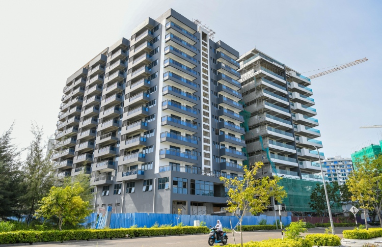 މަކަރު ހަދައި ލަނޑު ދިނަސް ކޮންޓްރެކްޓަރަށް ހިމާޔަތް!