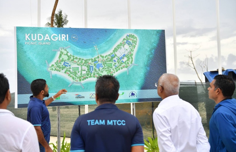 ޕިކްނިކް އައިލެންޑް މި މަހު 26 ގައި ހުޅުވާލަނީ