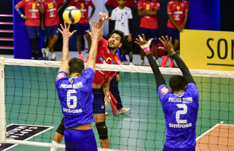 ސިޓީ އަތުން ބަލިވެ ޕޮލިހަށް މަޑުޖެހުމެއް