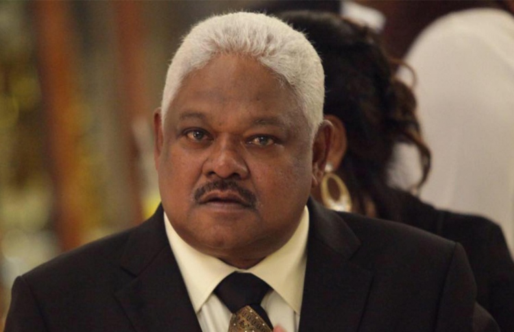 ޔުނިވާސަލްގެ ޑިރެކްޓަރު މުހައްމަދު މާހިރު އަވަހާރަވެއްޖެ