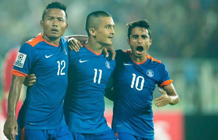 އިންޑިއާގެ ފުޓްބޯޅަ ސަސްޕެންޑް ކުރާނެކަމުގެ އިންޒާރު