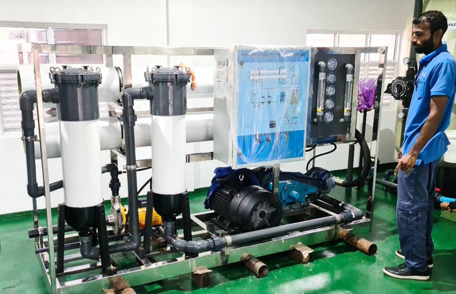 ގުޅިއަށް މިއަދު ގެންދިޔަ އާރުއޯ ޕްލާންޓް.  ---ފޮޓޯ | ސްޓެލްކޯ