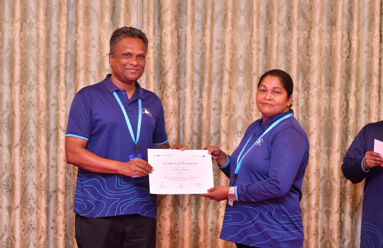 އެމްޓީސީސީން 43 ބަސް ޑްރައިވަރުން ތަމްރީނުކޮށްފި