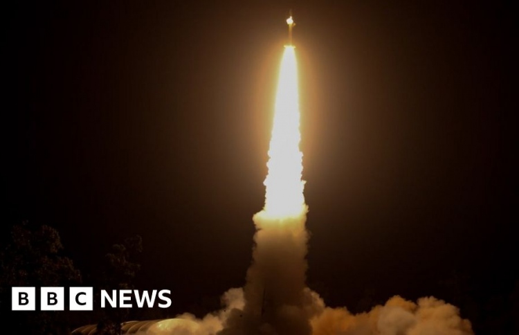 ނާސާގެ ރޮކެޓެއް އޮސްޓްރޭލިއާގައި ލޯންޗުކޮށްފި