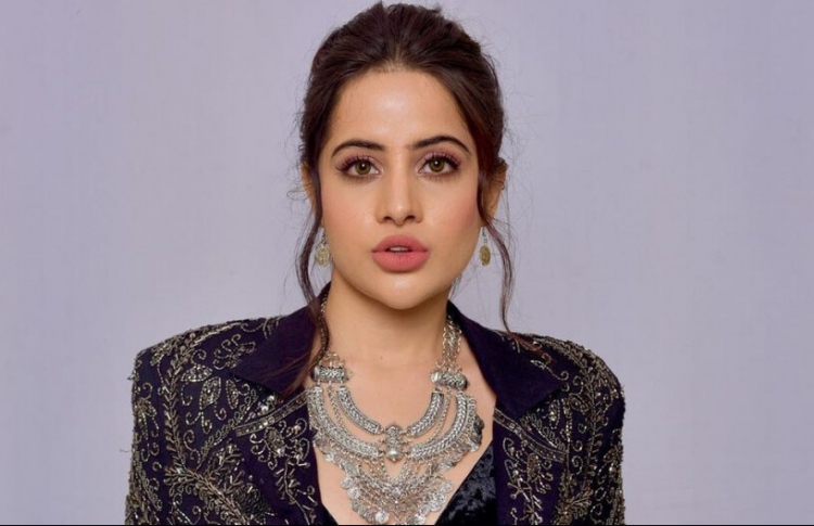 އުރްފީ ޖާވިދު.