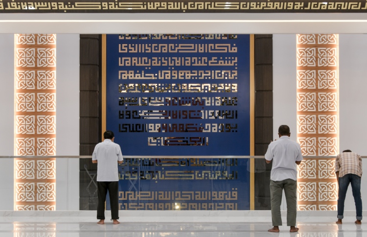 "އިރުޝާދު ދިނީ ޖަހުރިއްޔަ ނަމާދުތަކުގައި ބޭރަށް ޖައްސާފައި ހުންނަ އަޑު މަޑުކުރަން"