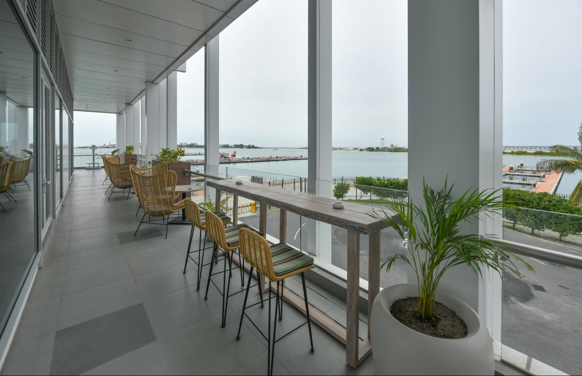 އެމްއޭސީއެލްއިން ޒަމާނީ ފެންވަރަށް ތަރައްގީކޮށްފައިވާ އާ ސީޕްލޭން ޓާމިނަލް "ނޫވިލު"، މިޓާމިނަލުން އެއްފަހަރާ 6000 އަށް ވުރެ ގިނަ މީހުންނަށް ހިދުމަތް ދެވޭ --. ފޮޓޯ: ނިޝާން އަލީ