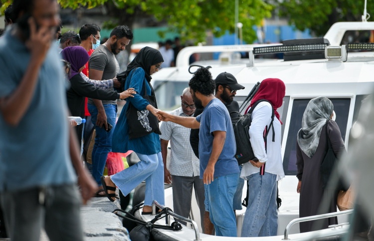 މާލޭ ދެޓާމިނަލެއްގެ ބަނދަރު ފެރީތަކަށް ހުޅުވާލަނީ