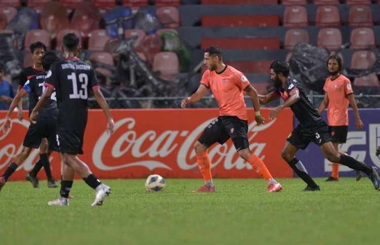 ހަނިގޮތަކަށް މިފަހަރު ޔޫވީ އަތުން އީގަލްސް މޮޅުވެއްޖެ