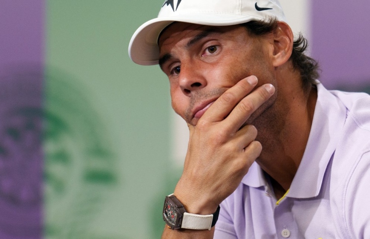 އޮލިމްޕިކްސްއާ ކުރިމަތިލާއިރު ނަޑާލްގެ ފޯމު ދަށްވެފައި