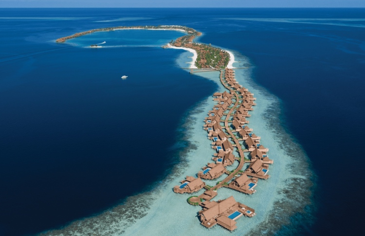 ދުނިޔޭގެ ތިންވަނަ ހޮޓަލަކަށް އިތާފުށި ހޮވިއްޖެ