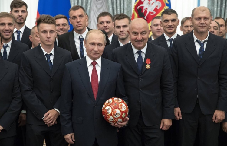 ރަޝިއާގެ ފުޓްބޯޅަ އަށް ކޯޓުން ވެސް ނާކާމިޔާބު