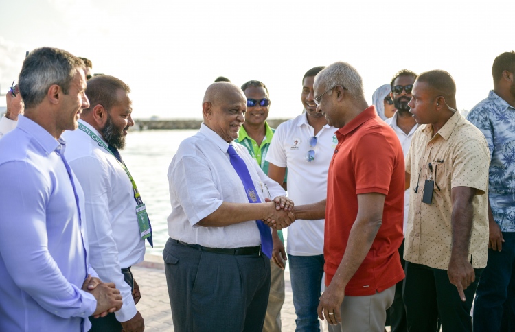 ބޮޑީބިލްޑިން މުބާރާތް ފެށުމަށް ރައީސް މާފުއްޓަށް