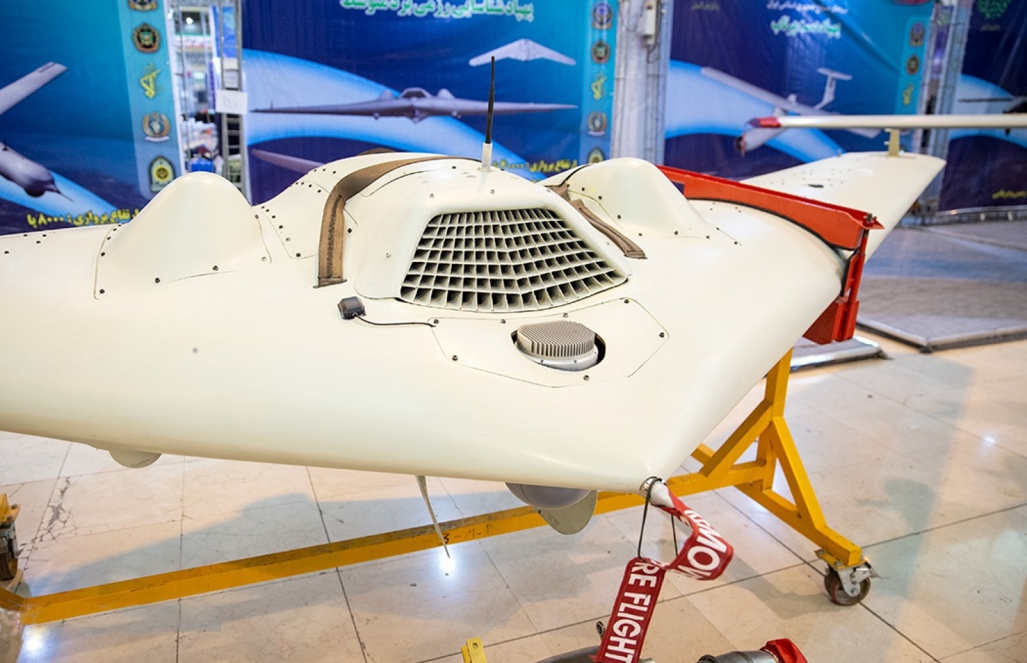 އީރާނުގައި އުފައްދާފައިވާ ޝާހިދު މަރުކާގެ އެންމެ ޒަމާނީ އަސްކަރީ ޑްރޯން