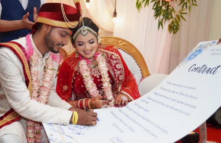 ކައިވެނި ކުރީ ކޮންމެ މަހަކު ޕިއްޒާ ކާން ދާ ގޮތަށް!