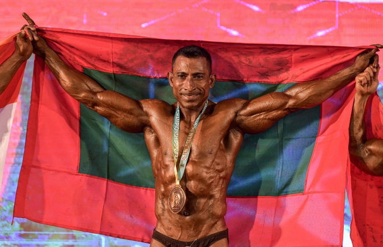 އޭޝިއާގެ މުބާރާތުން މޯޑްވެސް ރަން މެޑަލް ހޯދައިފި