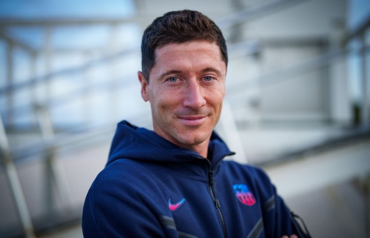 ލެވަންޑޯސްކީ ހޯދައި ޑިޔޯން ގޮވައިގެން ބާސާ އެމެރިކާގައި