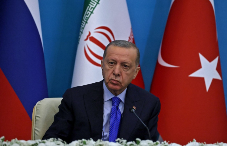 ސްވިޑްން ނޭޓޯއަށް ވައްދަން އެހީވާނެކަމަށް ހީނުކުރާތި