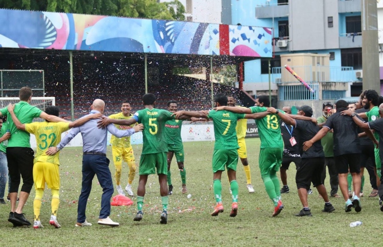 ދިވެހި ލީގުގެ ދޮރު ދިވެހި ކޯޗުންނަށް ބަންދުވެފައި