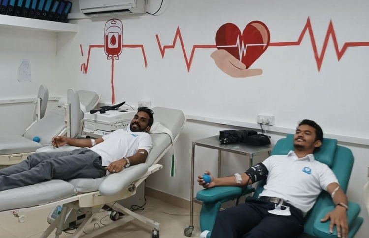 އެމްއައި ކޮލެޖުން ލޭ ހަދިޔާކުރުމުގެ ކޭމްޕެއް ބާއްވައިފި