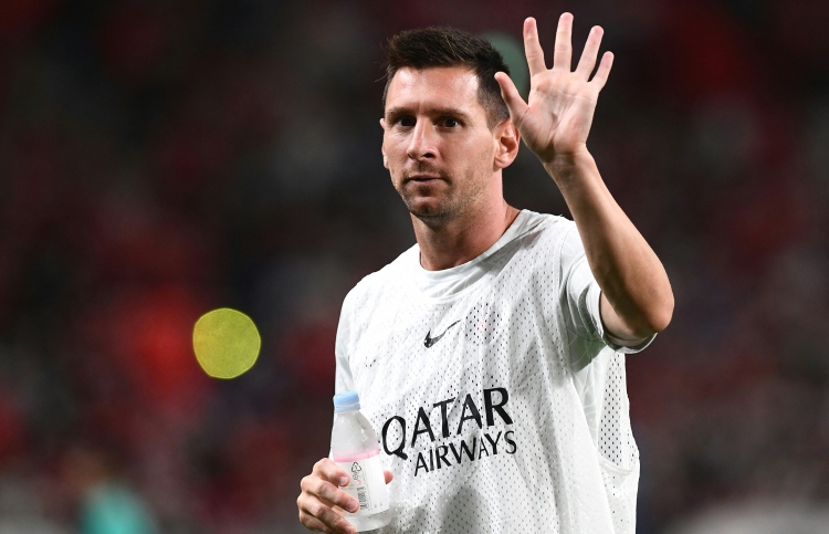 އަލުން މެސީ ގެނެސްދޭން ޒަވީ އެދިއްޖެ