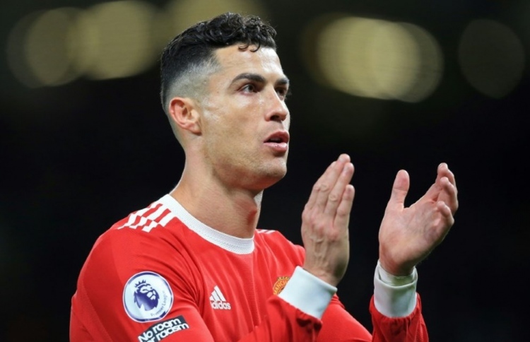 އެތުލެޓިކޯ ސަޕޯޓަރުން ރޮނާލްޑޯއާ ދެކޮޅަށް ނުކުމެއްޖެ