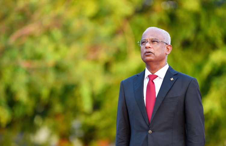 މިނިވަންކަމަށްޓަކައި ހިމާޔަތްކުރަން ޖެހެނީ އިސްލާމްދީން