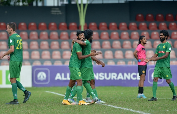 ޗެމްޕިއަން މާޒިޔާ އަށް ޔޫވީ އަތުން ފަސޭހަ މޮޅެއް