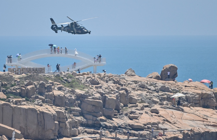 ތައިވާންގެ އަމާޒުތަކަށް ހަމަލާ ދިނުމުގެ ތަމްރީންތަކެއް