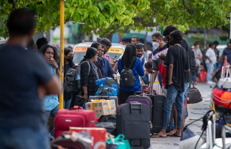 ބޮޑުޗުއްޓީ ބަދަލުކުރަން ބޭނުން ނަމަ ސަރުކާރުން ވިސްނާނެ