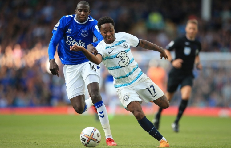 ޗެލްސީން ހަނިގޮތަކަށް އެވަޓަން ބަލިކޮށްފި