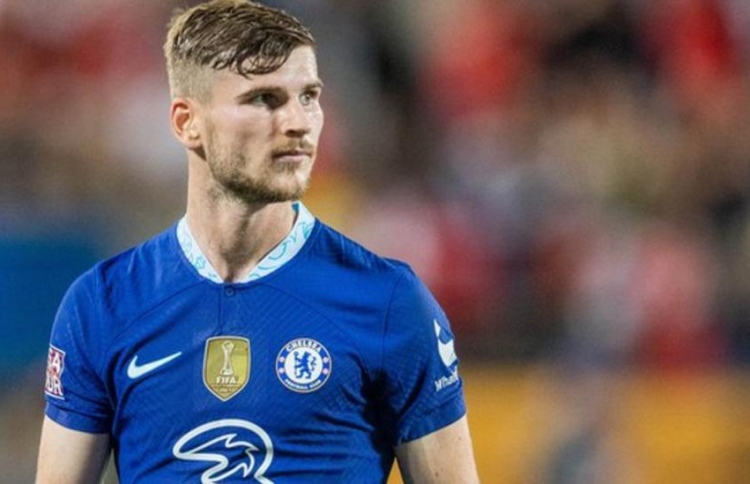 ޗެލްސީގައި ފްލޮޕަކަށްވި ވާނާ އަލުން ލައިޕްޒިގަށް