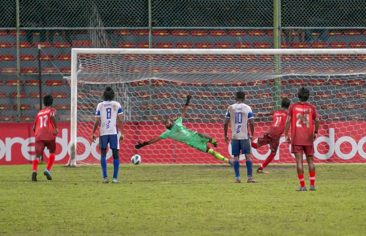 ސެމީ ފައިނަލުގައި ނިއު އާއި ބުރު ވާދަކުރަން ޖެހިއްޖެ