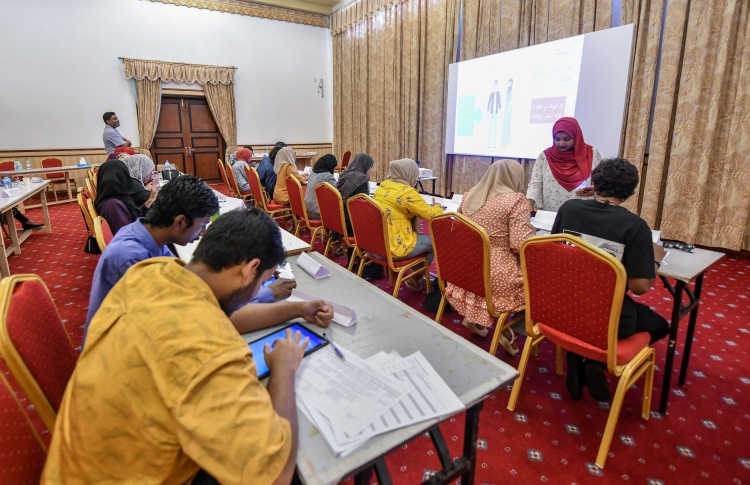 ބޯހިމެނުން: ބޭރުގައި އުޅޭ ދިވެހިންގެ މައުލޫމާތު ހޯދަނީ