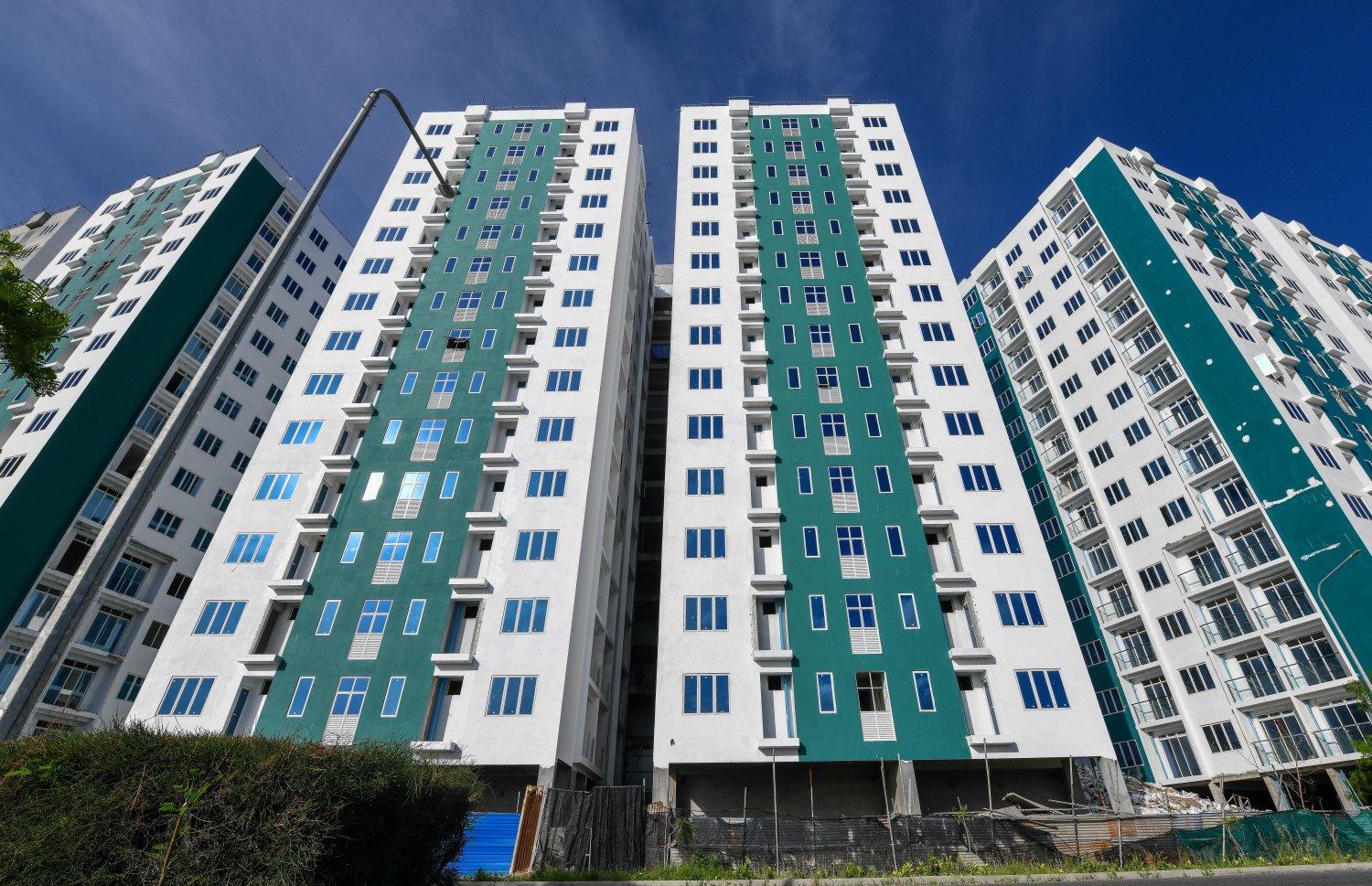 ހުޅުމާލެ 2 ގައި ހަދާފައިވާ އެމްޕީއެލް ފްލެޓްތައް. -- މިހާރު ފައިލް ފޮޓޯ